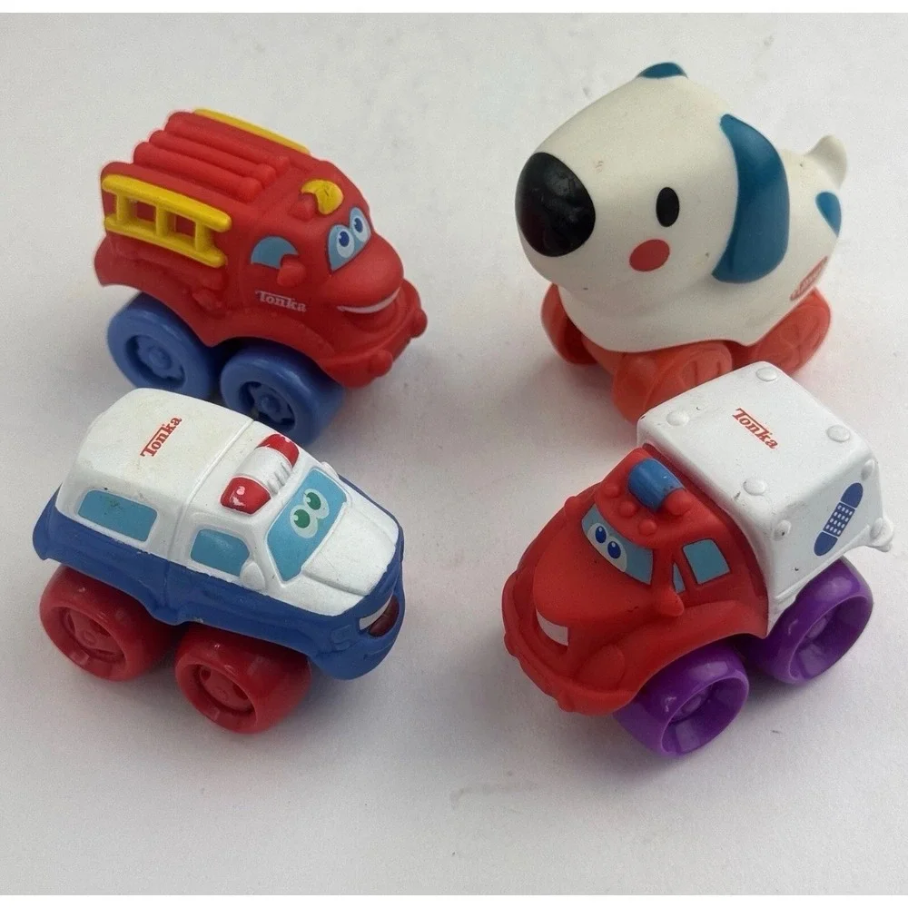 Tonka Chuck & Friends Wheel Pals Lot of 4 Soft Toy Vehicles Fire Police Dog 2005
